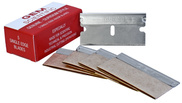 Razor blades with security strip